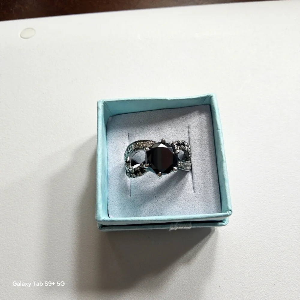 BLACK DIAMOND 2.5CT ROUND BLACK DIAMOND RING